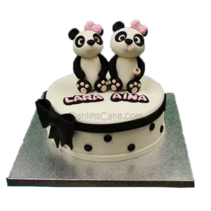 Pandas sisters