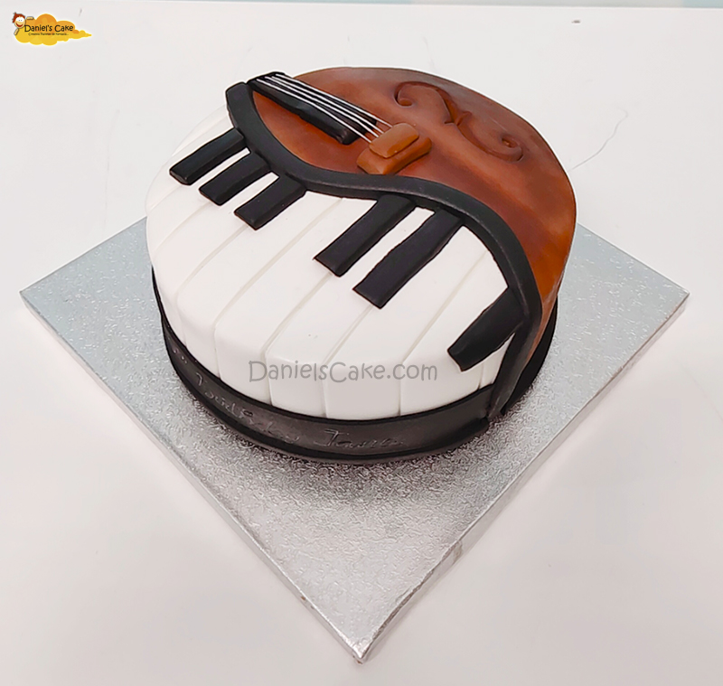 Mitad piano y violín - Daniel's Cake